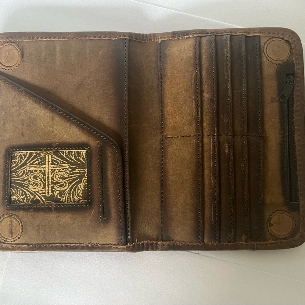 STS Ranchwear Black and Cream Hair-on-Hide passport holder - Picture 2 of 5
